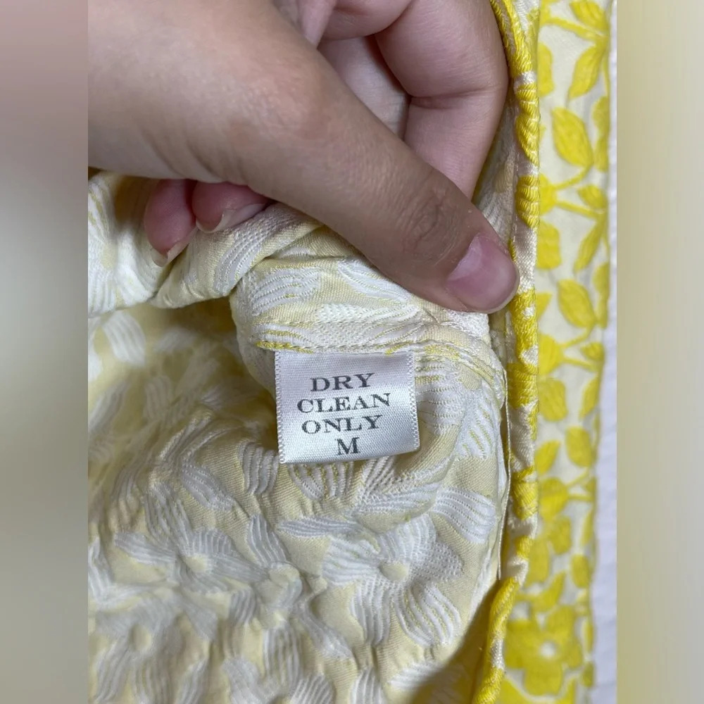 Tish Cox Floral Embroidered Popover Blouse Top Yellow White  Women’s Medium - Picture 9 of 12